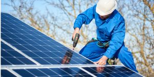 Installation Maintenance Panneaux Solaires Photovoltaïques à Gabillou
